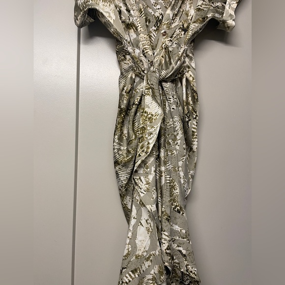 Patterned Midi Dress - Picture 4 of 7